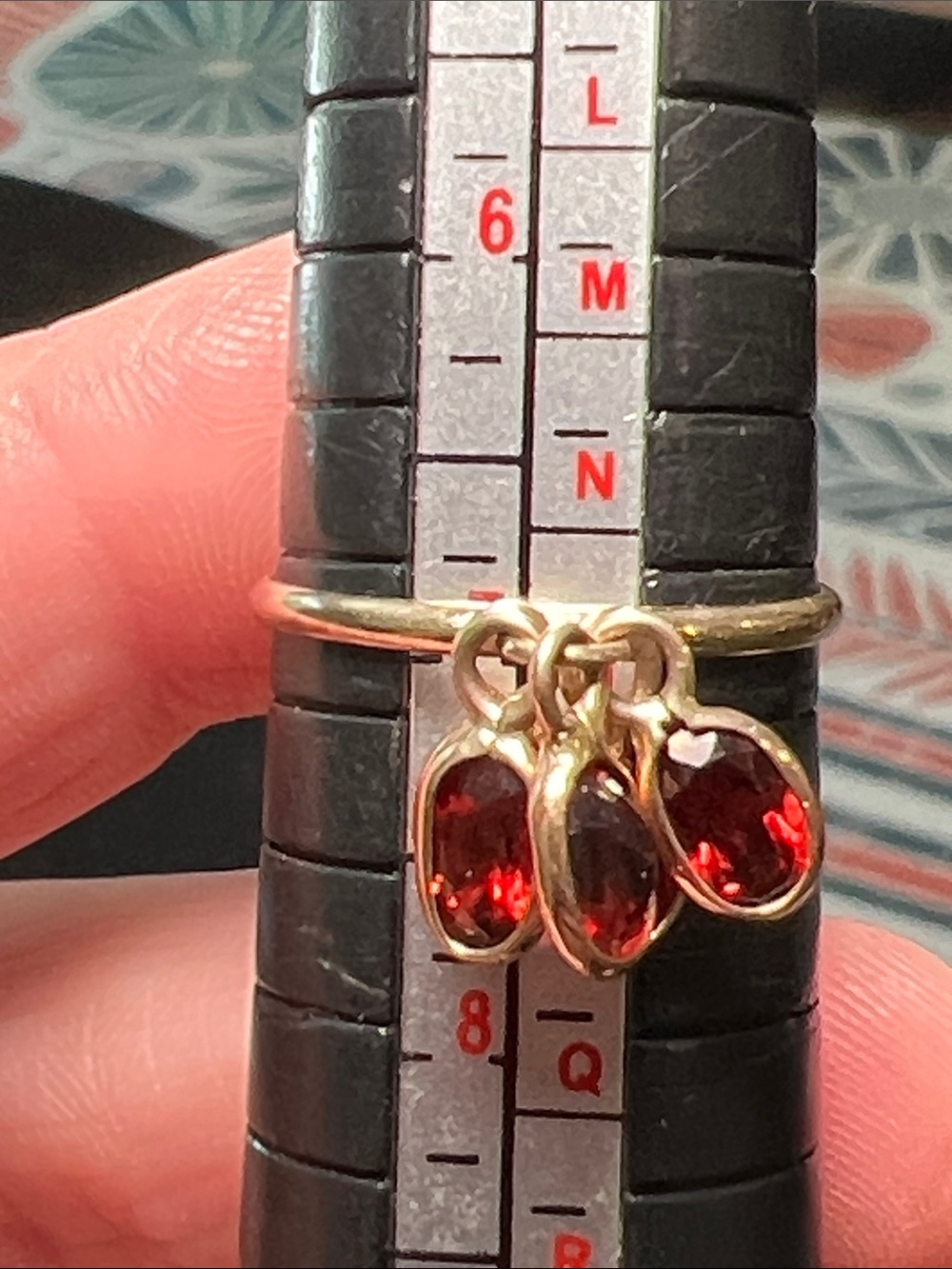 Vintage 10k Solid Yellow Gold Red Garnet Gemstone Cha-Cha Dangle Charm Ring - Picture 11 of 12